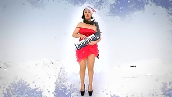 Get In The Festive Spirit! I'M Santa'S Naughty Assistant This Christmas! Happy Holiday! 2023